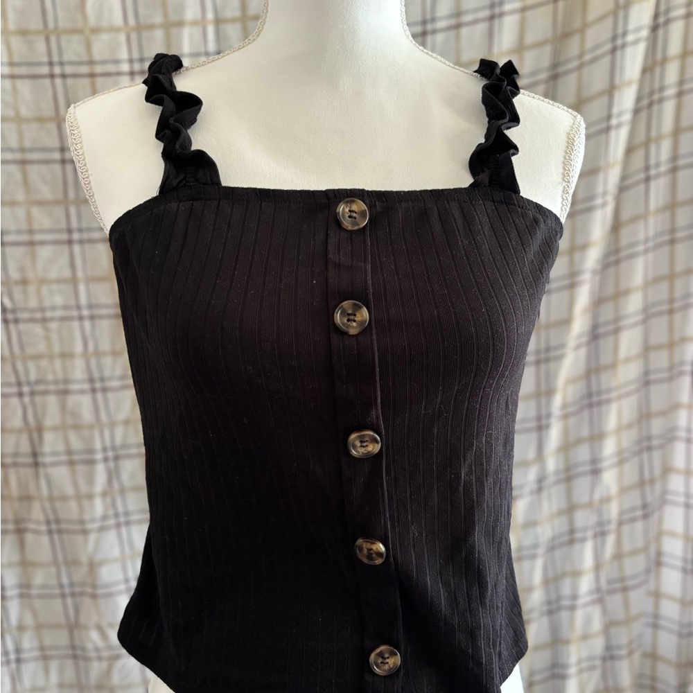 Black crop top w/ruffles